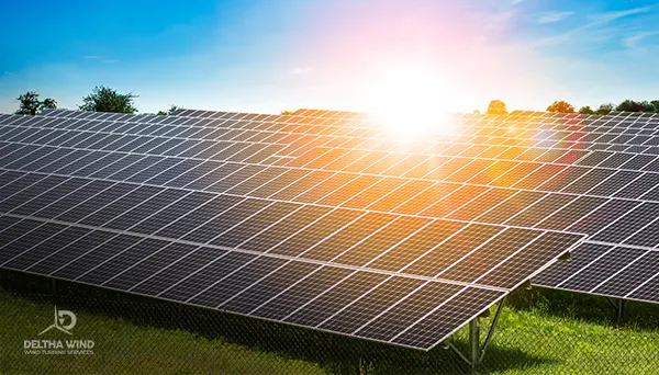 Comparativo entre Energia Eólica e Energia Solar Delthawind